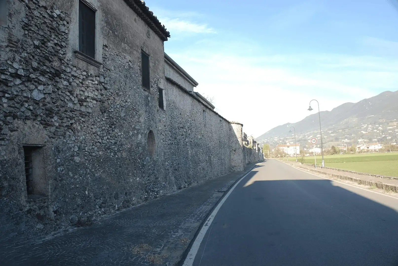 Dettaglio mura in opus incertum