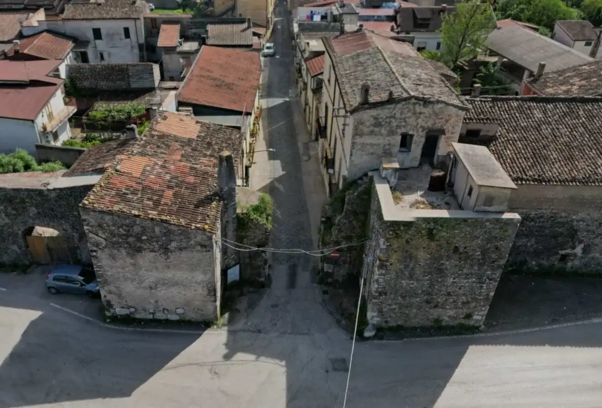 Porta Piedimonte di Alife